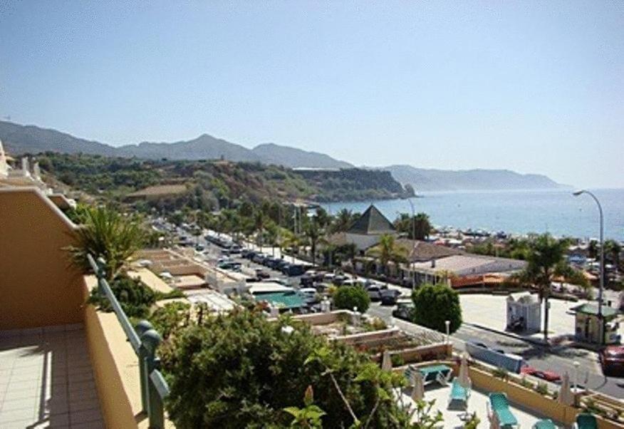 Apartamentos Nerja Bahia ภายนอก รูปภาพ