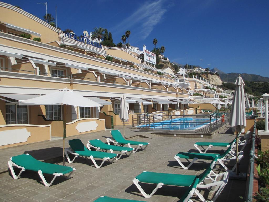 Apartamentos Nerja Bahia ภายนอก รูปภาพ